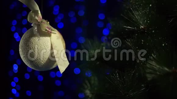 老式圣诞舞会视频的预览图