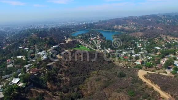 加州好莱坞山视频的预览图