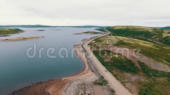 空中无人机顶景库尔斯基半岛视频的预览图