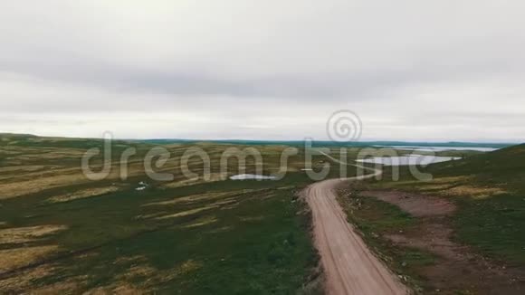 空中无人机顶景库尔斯基半岛视频的预览图