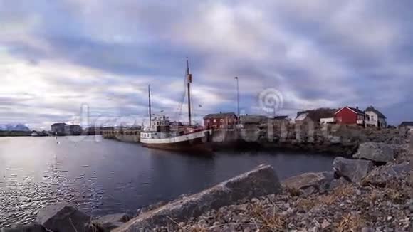 劳克维克港在一段时间内视频的预览图