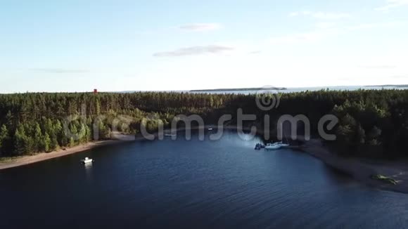 这种景色在芬兰群岛很常见视频的预览图