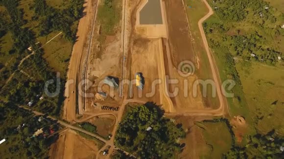 建造机场航站楼菲律宾庞劳视频的预览图