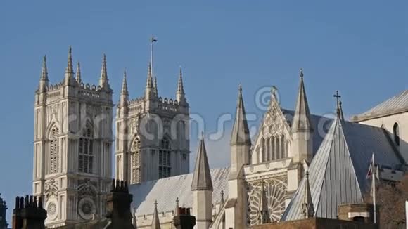 伦敦威斯敏斯特教堂的俯视图视频的预览图