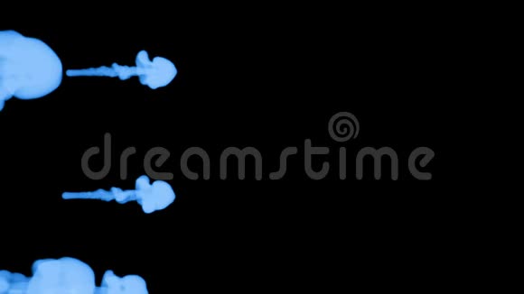 蓝色辉光墨水溶于水的三维渲染模拟墨水注入VFX效果与Luma哑光蓝色黑色2视频的预览图