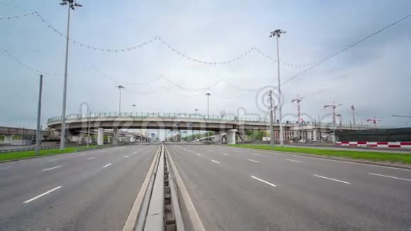 列宁格勒科耶肖塞的城市交通视频的预览图