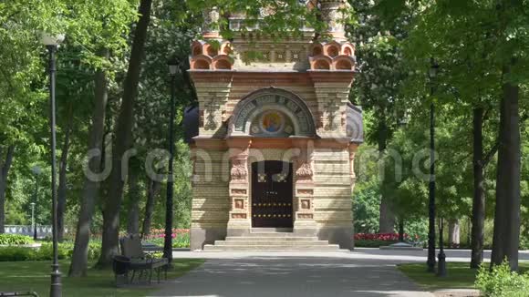 戈梅尔贝拉鲁斯5月15日2019年城市公园彼得和保罗大教堂视频的预览图