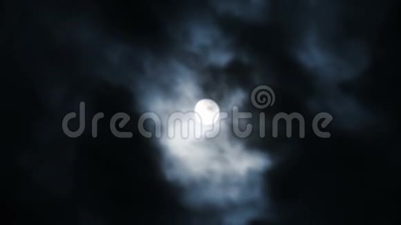 月亮上的夜景视频的预览图