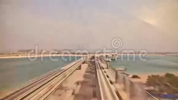 客运列车时间过迪拜视频的预览图