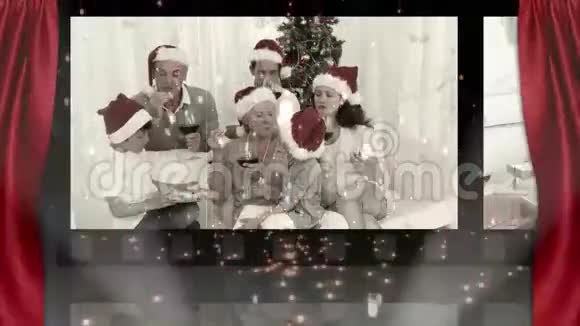 剧院和圣诞家庭拆礼物动画视频的预览图