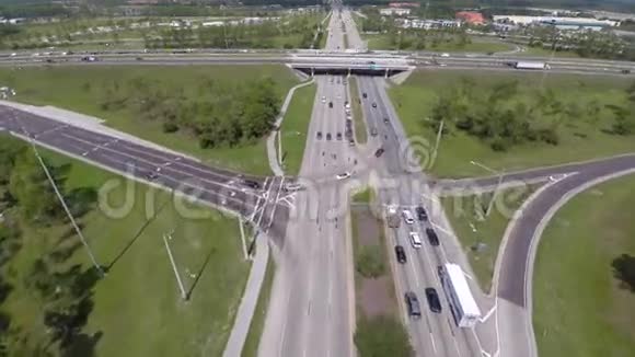 高速公路立交桥aeiral视频视频的预览图