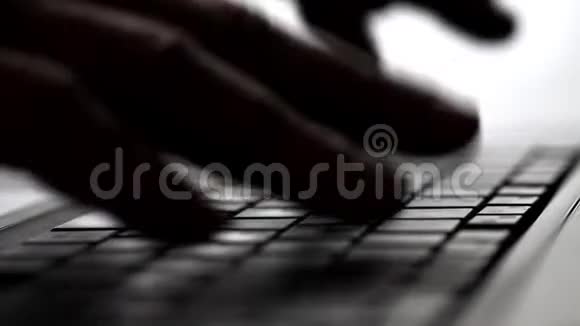 计算机业务办公室工作键盘打字视频的预览图