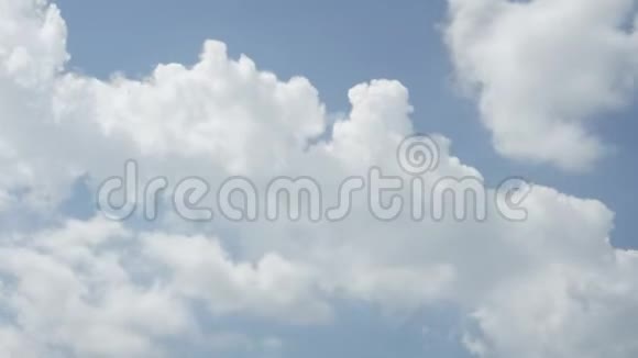 时移云移动器天空背景视频的预览图