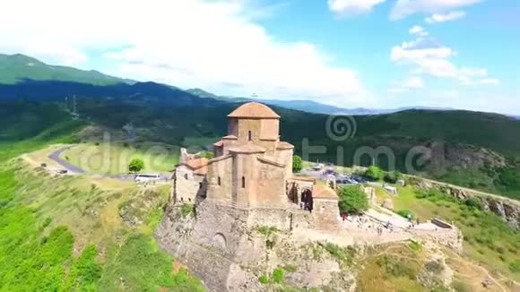 姆茨赫塔乔治娅10月14日2017年格鲁吉亚姆茨赫塔的空中景观mtskheta是格鲁吉亚的老首都日落视频的预览图