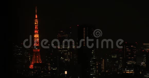东京新川一夜城市景象高角度长镜头视频的预览图