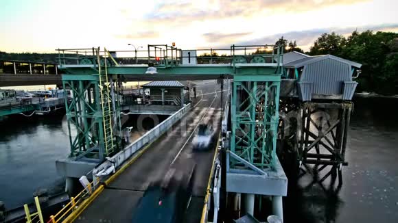 西雅图渡轮后景时间日落视频的预览图
