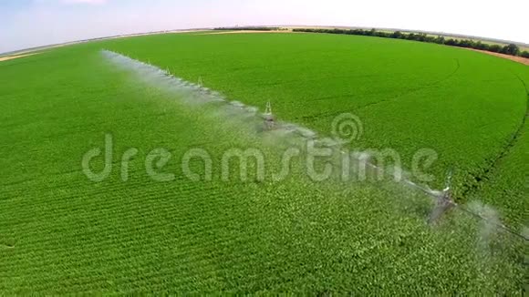 工业农场灌溉系统视频的预览图