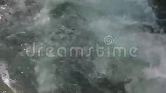 水流湍急的河流声音视频的预览图