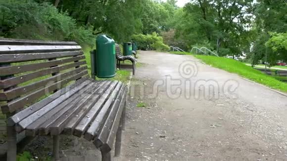 来自Toome山公园的绿色长凳4KFS700奥德赛7Q视频的预览图