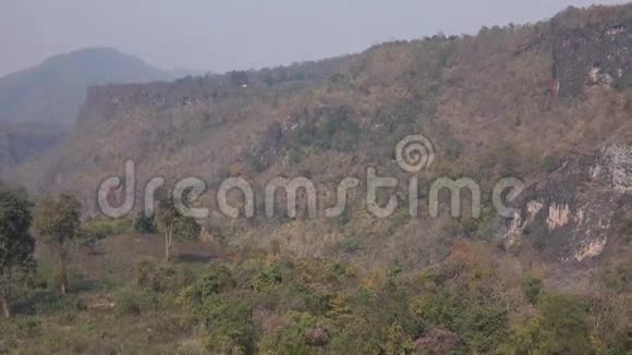 缅甸曼德勒的山景视频的预览图