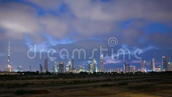 迪拜城市日落全景4k时间视频的预览图