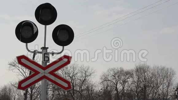 铁路信号灯与分辨率白光视频的预览图