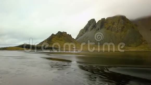 维斯塔霍恩斯托克内斯冰岛视频的预览图