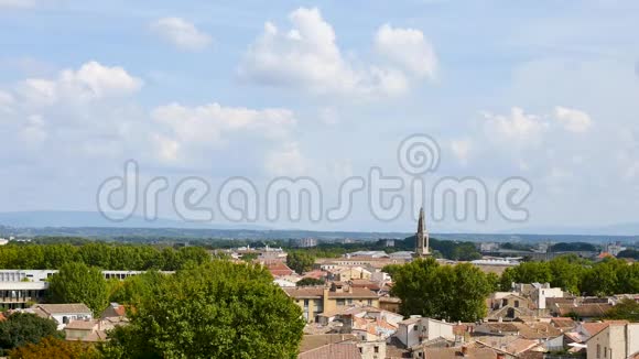 法国阿维尼翁市的风景视频的预览图