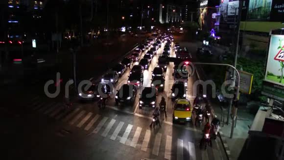 贩运时间洛杉矶曼谷晚上交叉点视频的预览图