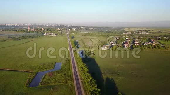 维捷布斯克市的一个郊区安德罗诺维奇村视频的预览图