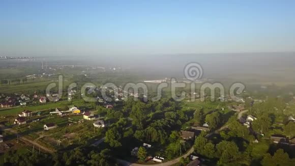 维捷布斯克市的一个郊区安德罗诺维奇村视频的预览图