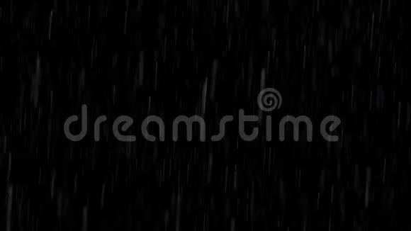 黑色背景高清泼大雨视频的预览图