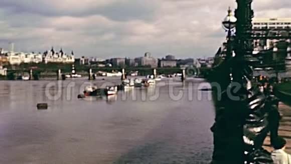 伦敦泰晤士河视频的预览图