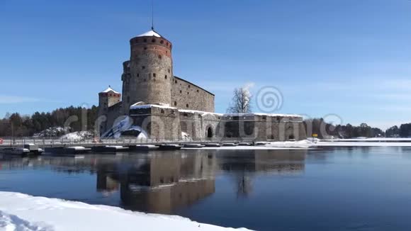 在晴朗的三月天萨文林纳的古老堡垒芬兰视频的预览图