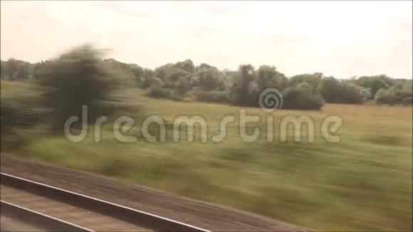 火车旅行视频的预览图