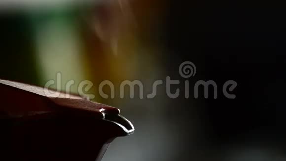 莫卡咖啡家庭厨房煮咖啡视频的预览图