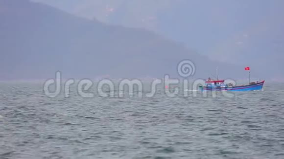南海木制渔船越南视频的预览图