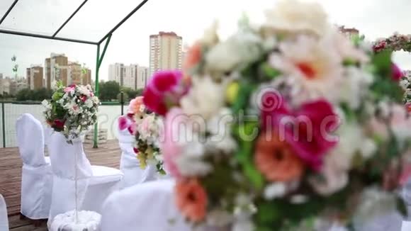 装饰婚礼公顷风视频的预览图