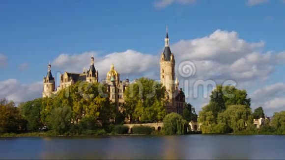 施维林宫殿视频的预览图