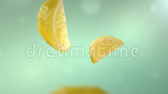掉下来的柠檬可循环使用视频的预览图