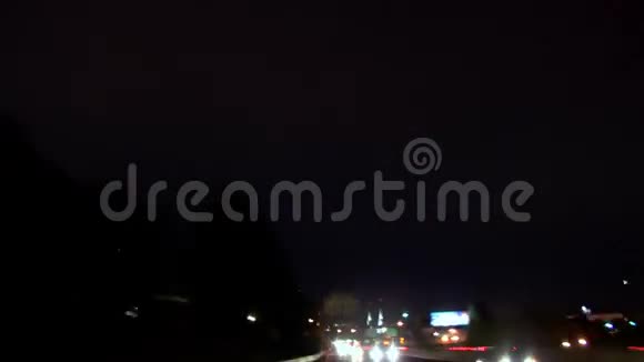 波特兰公路行驶之夜后景视频的预览图