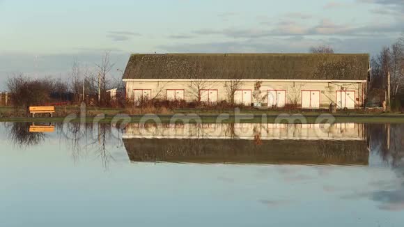 苏格兰池塘网棚嘉里角斯蒂维斯顿视频的预览图