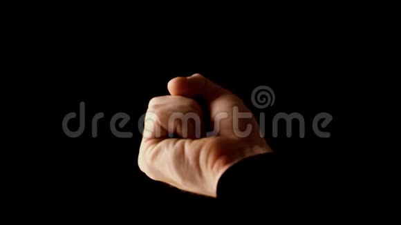 拳头松开露出张开的手掌视频的预览图