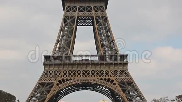 埃菲尔铁塔巴黎法国欧洲概览视频的预览图