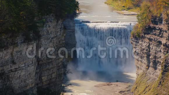 莱奇沃思州立公园的瀑布视频的预览图