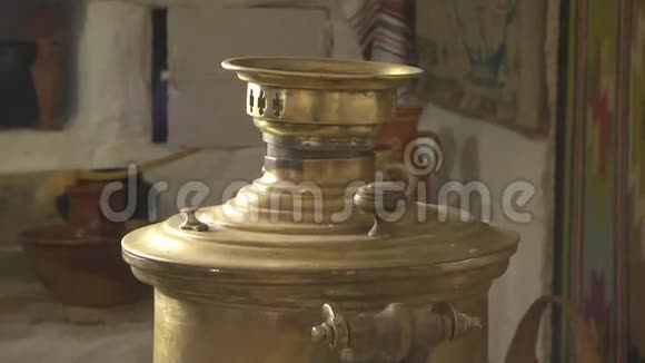 古代陶器和器皿视频的预览图