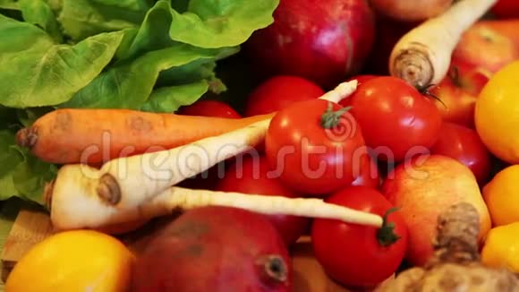 精选新鲜蔬菜水果视频的预览图