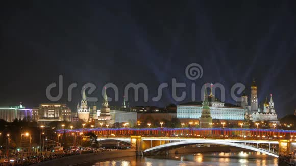 莫斯科克里姆林宫上空的聚光灯胜利日2015年视频的预览图