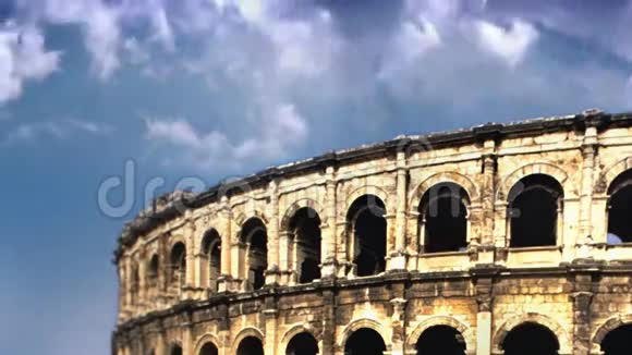 罗马体育馆有时间流逝的云彩股票镜头视频的预览图