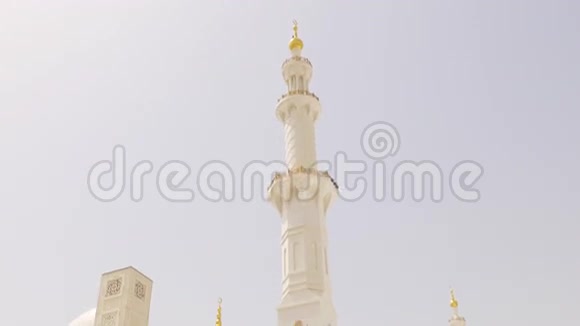 太阳光主乌清真寺前塔4k视频的预览图